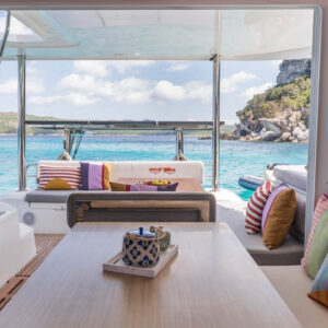 catamaran lagoon 38 slider 11