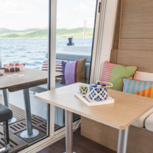 catamaran lagoon 38 slider 12