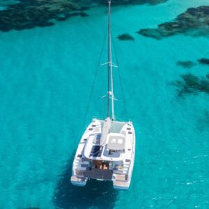 catamaran lagoon 38 slider 3